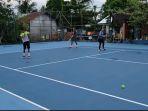 petenis-pplpd-tengah-melakukan-latihan-sat.jpg