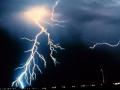 petir-pertanda-gempa.jpg
