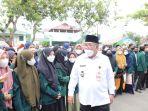 plt-bupati-hsu-husairi-abdi-melepas-mahasiswa-stai-rakha-amuntai-yang-akan-kkn-rabu-02032022.jpg