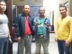 polsek-marabahan-tangkap-pelaku-judi-togel_20170131_120855.jpg