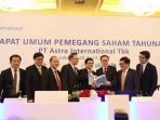 presiden-direktur-pt-astra-international-tbk_20170421_082055.jpg