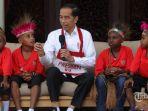 presiden-joko-widodo-berbincang-dengan-anak-anak-perwakilan-siswa-sd.jpg