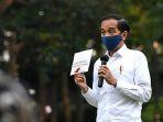 presiden-joko-widodo-kanan-menyampaikan-pengarahan-saat-penyerahan-bantuan.jpg