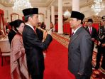 presiden-joko-widodo-prabowo-subianto_20171103_062916.jpg