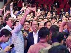 presiden-joko-widodo_20171225_132105.jpg