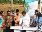 presiden-republik-indonesia-joko-widodo-pada-sab-jan-tropis-ind-si-kalimantan-selatan.jpg
