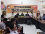 rapat-pleno-terbuka-rekapitulasi-dan-penetapan-daftar-pemilih-tetap.jpg