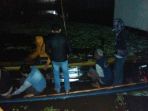 razia-penyetrum-ikan-di-kawasan-kandangan-hss_20170412_174522.jpg