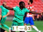 real-madrid-berhasil-menang-atas-granada-dengan-skor-2-1-pada-pekan-ke-36-liga-spanyo.jpg