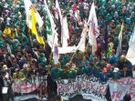 ribuan-mahasiswa-yang-tergabung-dalam-bem-seluruh-indonesia_20180915_133338.jpg