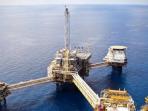 rig-lepas-pantai-milik-sebuah-perusahaan-minyak_20160507_111314.jpg