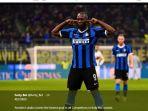 romelu-lukaku-mencetak-gol-inter-milan-ke-gawang-cagliari-dalam-partai-coppa.jpg