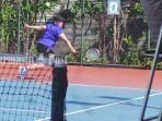 rosanti-petenis-asal-tapin-ikut-seleksi-tenis-pra-pon-kalsel-selasa-1932019.jpg