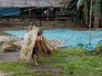 rotan-mentah-kalteng-melimpah-tetapi-pembelinya-berkurang-membuat-harganya-anjlok.jpg