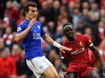 sadio-mane-mencetak-gol-pada-pertandingan-liverpool-vs-leicester-city.jpg