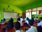 sambangi-siswa-sekolah-paket-c-babinkamtibmas-berikan-penyuluhan-tentang-bahaya-ini.jpg
