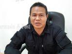 sarmuji-ketua-kpu-provinsi-kalsel-_wm.jpg