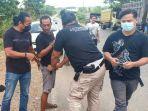 sat-reskrim-polres-banjarbaru-amankan-pria-yang-tertangkap-tangan-asdfa.jpg