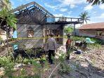 satu-rumah-hangus-terbakar-di-mantuil-banjarmasin-terbakar.jpg