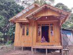 satu-rumah-warga-di-Kelurahan-Batu-Piring-yang-terima-program-BRS.jpg