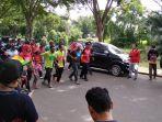 sebanyak-160-calon-haji-asal-kabupaten-tapin-menjalani-tes-kebugaran-jalan-kaki.jpg