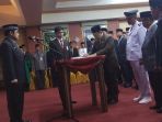 sekda-banjar-nasrunsyah-melantik-pejabat-di-pemkab-banjar_20171027_175440.jpg