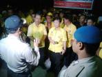 sekretaris-dpd-partai-golkar-kalteng-kubu-arb-yakni-mh-rizal_20150722_204412.jpg