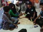 selamet-warga-jalan-padat-karya-blok-batu-virus-rt-53_1.jpg