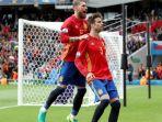 sergio-ramos-dan-gerard-pique-di-timnas-spanyol.jpg