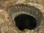 sinkhole-siberia.jpg