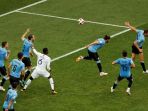 skor-prancis-vs-uruguay-babak-pertama-1-0_20180706_224555.jpg