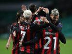 skuad-ac-milan-saat-merayakan-gol-ke-gawang-celtic.jpg