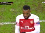 striker-arsenal-alexandre-lacazette.jpg