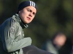 striker-juventus-paulo-dybala-menjalani-sesi-latihan-di-juventus_20171213_074150.jpg
