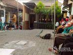 suasana-di-rumah-duka-plt-bupati-sidoarjo.jpg