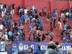 suporter-persik-kediri-dan-psim-yogyakarta-bentrok.jpg