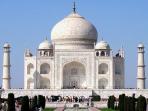 taj-mahal-adalah-sebuah-kompleks-bangunan_20150717_215624.jpg
