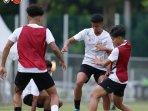 tim-u19-indonesia-jalani-latihan-perdana-di-lapangan-a.jpg