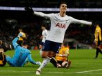 tottenham-hotspur-erik-lamela-merayakan-gol-yang-dia-cetak-ke-gawang-newport-county_20180208_061817.jpg
