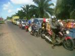 trans-kalimantan-di-batola-macet_20150506_100811.jpg