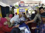 ujang-jawawi-pengobatan-gratis-sampit_20150905_134848.jpg