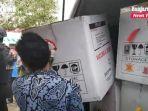 vaksin-covid-19-masuk-gudang-farmasi-dinas-kesehatan-kabupaten-tapin-kalsel-kamis-28012021.jpg