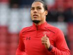 virgil-van-dijk-melakukan-pemanasan-jelang-duel-liga-inggris-antara-liverpool-dan-southampton_20180106_060117.jpg