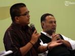 wakil-ketua-komisi-pemberantasan-korupsi-kpk-bambang-widjojanto-kanan-dan-denny-indrayana.jpg