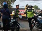 yamaha-rx-king-ditendang-polisi.jpg