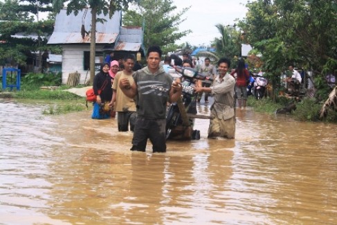 banjir_haruyan5.jpg