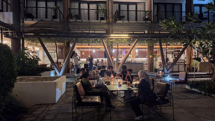 Rekomendasi Nasi Goreng Enak ala Hotel Horison Ultima Ratu Serang Sambil Dengar Live Music