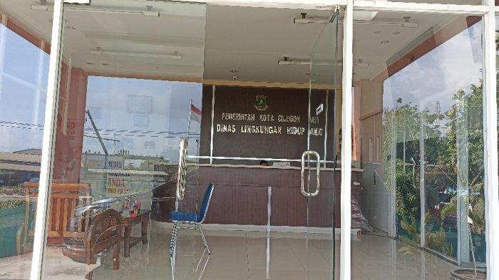 BREAKING NEWS! Kejari Cilegon Geledah Kantor Dinas Lingkungan Hidup