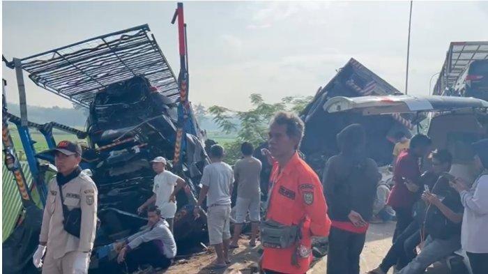 Kecelakaan di Tol Semarang-Solo Diduga Truk Alami Rem Blong, Tujuh Orang Tewas dan Dua Luka Berat