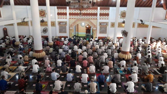 Gratis! Contoh Teks Khutbah Idul Fitri 1445H Versi PDF, Tema Tebar Maaf dan Bangun Kebersamaan